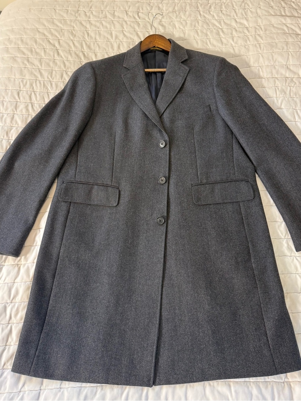 Brooks Brothers Dark Gray Wide Herringbone 100% Italian Wool Blend Overcoat- 44R - Picture 7 of 15